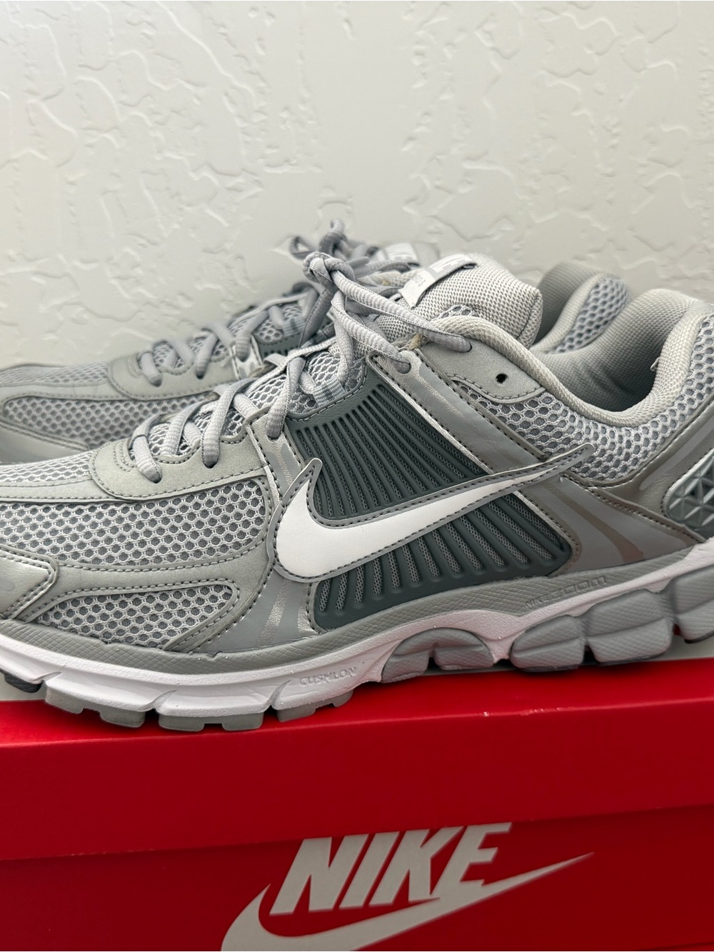 Nike Zoom Vomero Men’s Size 12
